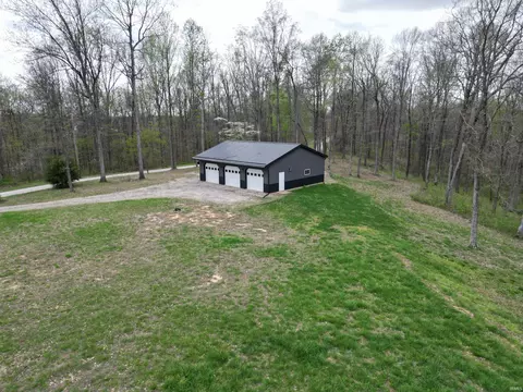 9045 E Pine Road Cmn, Bloomfield, IN 47424 photo 3
