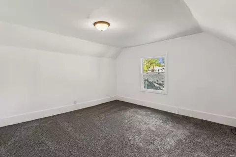 Bedroom - 103 E Harrison St, Delphi, IN 46923 photo 4 of 4