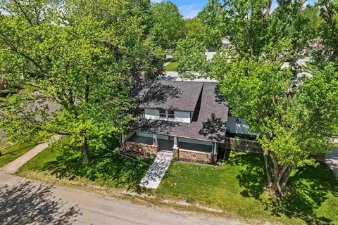 Exterior - 103 E Harrison St, Delphi, IN 46923 photo 2 of 5