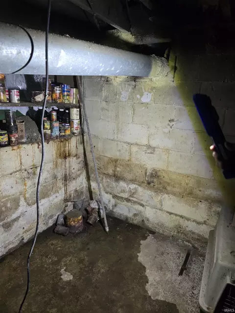 Other - 304 W Section St, Claypool, IN 46510 photo 7 of 11