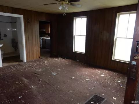 Living - 304 W Section St, Claypool, IN 46510 photo 3 of 4