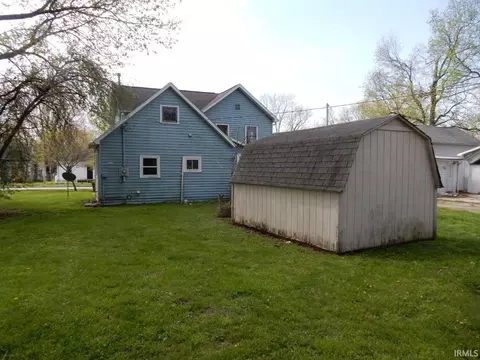 Exterior - 304 W Section St, Claypool, IN 46510 photo 4 of 8