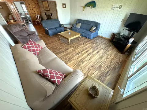 Living - 4863 Elmer Girtz Dr, Monticello, IN 47960 photo 3 of 8