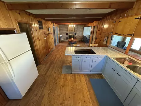 Kitchen - 4863 Elmer Girtz Dr, Monticello, IN 47960 photo 4 of 4