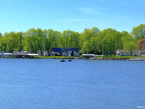 View/Area - 4863 Elmer Girtz Dr, Monticello, IN 47960 photo 2 of 4