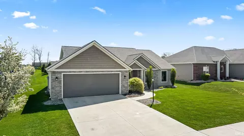 11288 Parkers Bay Dr, Fort Wayne, IN 46845