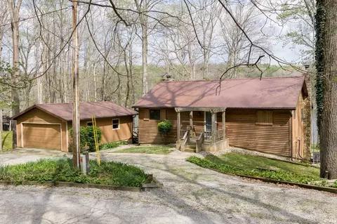 4534 Executive Dr, Spencer, IN 47460