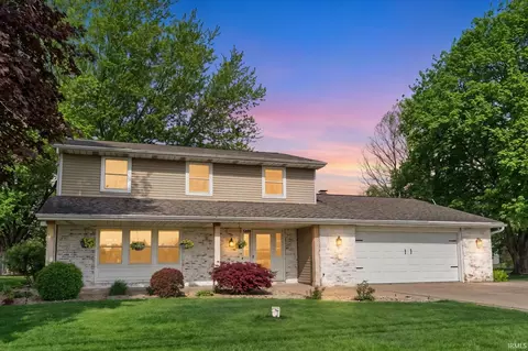 2303 S Country Club Rd, Warsaw, IN 46580