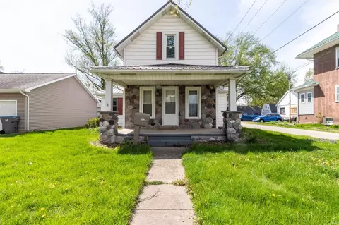152 Metzler Ave, Nappanee, IN 46550
