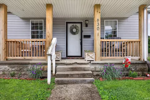 Exterior - 630 S 9th St, Mitchell, IN 47446 photo 2 of 7