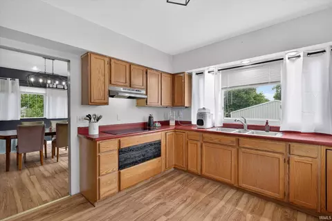 Kitchen - 630 S 9th St, Mitchell, IN 47446 photo 2 of 3