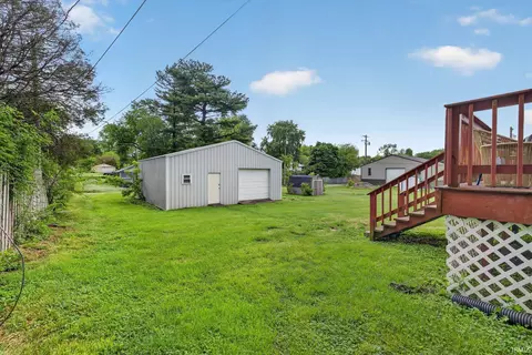 Exterior - 630 S 9th St, Mitchell, IN 47446 photo 5 of 7