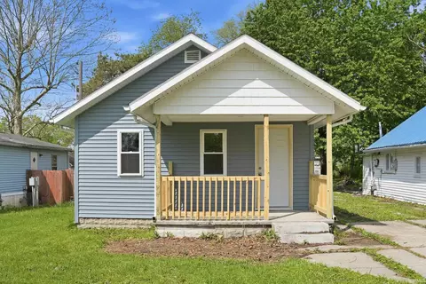 6904 Elzey St, Fort Wayne, IN 46809