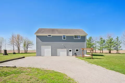 13032 S County Road 300 Rd, Galveston, IN 46932