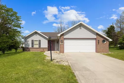 7929 Crosshill Ct, Fort Wayne, IN 46825