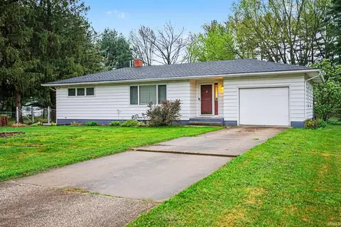 30624 Mary Don Lane Ln, Elkhart, IN 46517