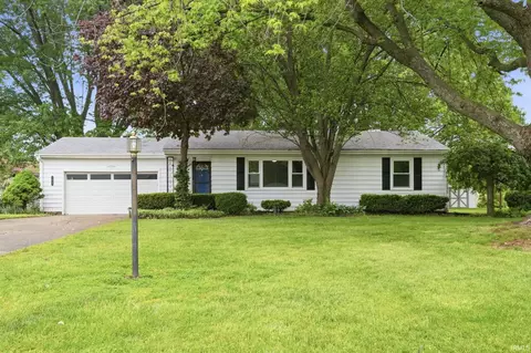 3029 Field Dr, Kokomo, IN 46902