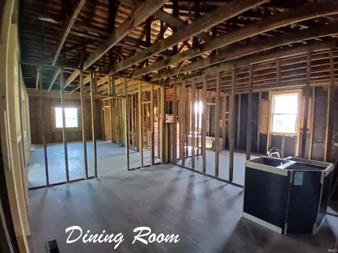 Dining - 1569 Old Hwy 60 W, Mitchell, IN 47446 photo 1 of 1