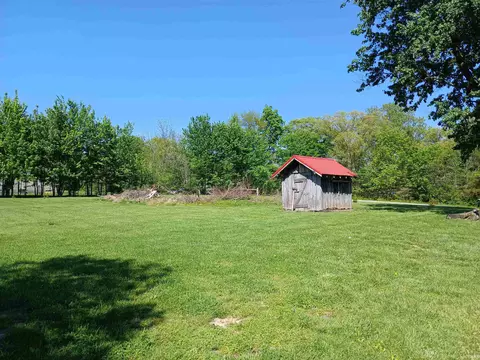 Exterior - 1569 Old Hwy 60 W, Mitchell, IN 47446 photo 6 of 16
