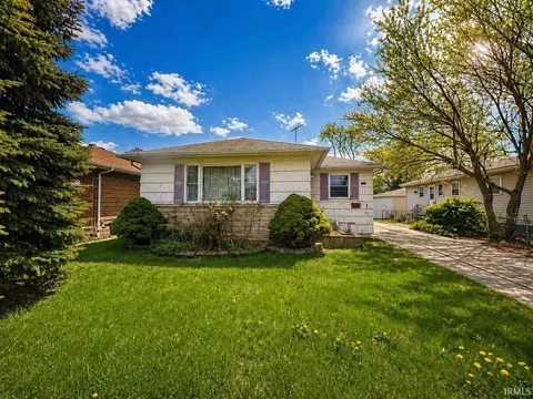 3036 173rd St, Hammond, IN 46323