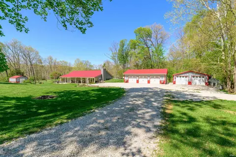 5182 W Woodland Rd, Ellettsville, IN 47429