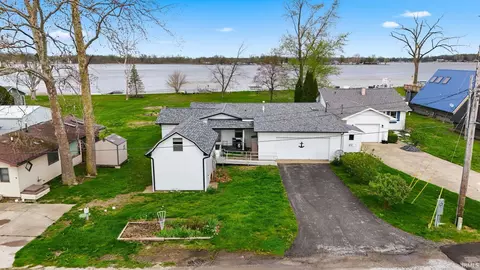 110 Ems C19 Ln, Warsaw, IN 46582