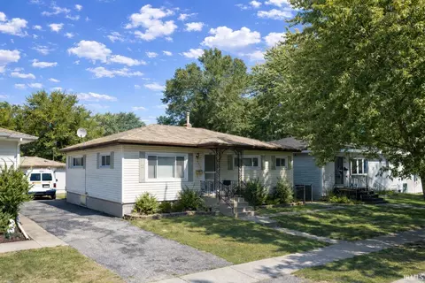 4422 E 20th Ct, Gary, IN 46405