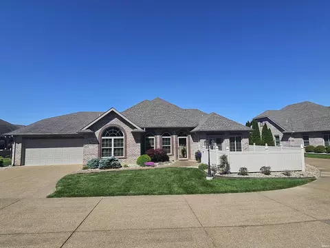8018 Wolf Creek Ct, Evansville, IN 47712