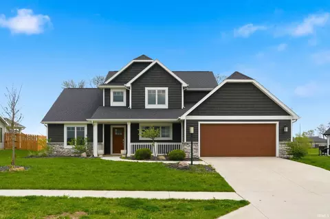 1907 Waynedale Dr, Garrett, IN 46738