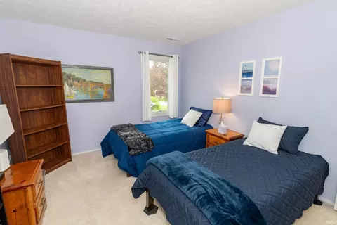Bedroom - 16300 Hamilton St, Granger, IN 46530 photo 5 of 6