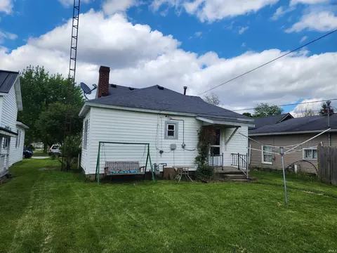 Exterior - 355 E North St, Dunkirk, IN 47336 photo 2 of 3