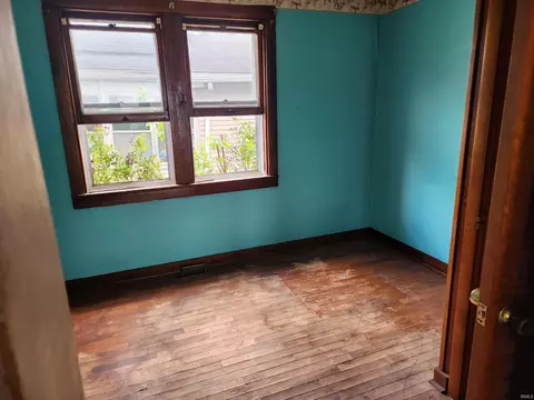 Bedroom - 355 E North St, Dunkirk, IN 47336 photo 1 of 1