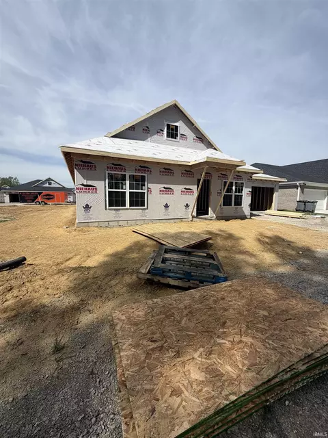 6703 Palm Dr, Evansville, IN 47715