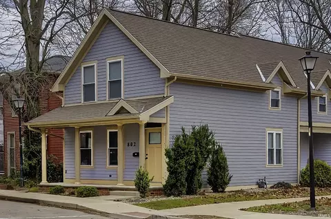 802 Lavina St, Fort Wayne, IN 46802