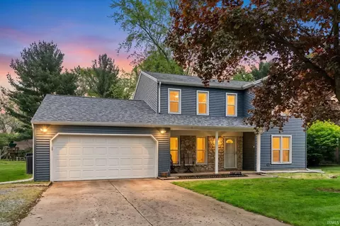 526 Nancy St, Warsaw, IN 46580