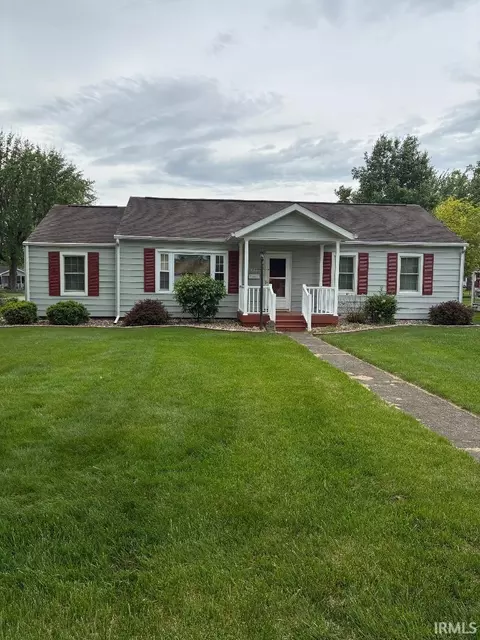 489 NE D Street St, Linton, IN 47441