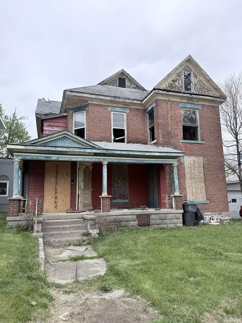 210 W Hickory St, Union City, IN 47390