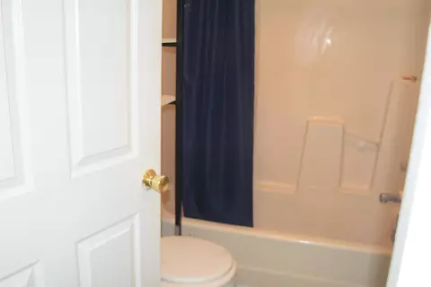 Bath - 1113 W Oak St, Mitchell, IN 47446 photo 2 of 2