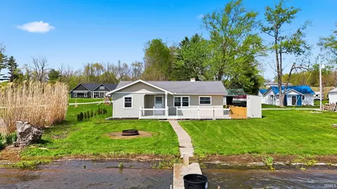 119 Ems B1a Ln, Leesburg, IN 46538
