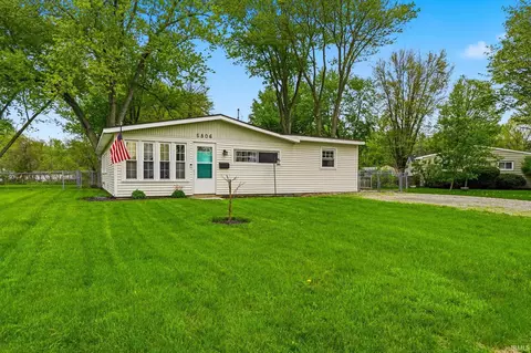 5806 Remington Dr, Fort Wayne, IN 46809