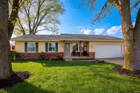 15715 Michigan Rd, Argos, IN 46501