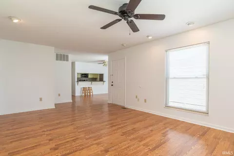 Living - 721 E Waterloo Ct, Bloomington, IN 47401 photo 2 of 4