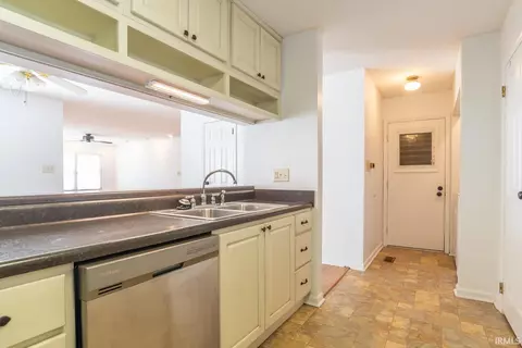 Kitchen - 721 E Waterloo Ct, Bloomington, IN 47401 photo 3 of 3