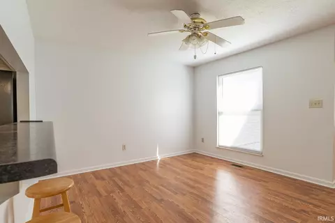Living - 721 E Waterloo Ct, Bloomington, IN 47401 photo 3 of 4