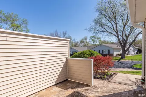 Exterior - 721 E Waterloo Ct, Bloomington, IN 47401 photo 3 of 5