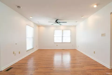 Living - 721 E Waterloo Ct, Bloomington, IN 47401 photo 1 of 4