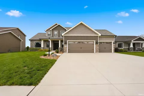 922 Skillet Ave, Huntertown, IN 46748