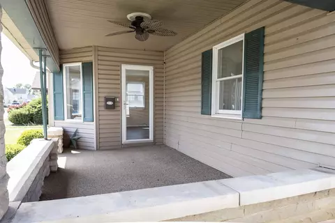 Exterior - 1707 12th St, Bedford, IN 47421 photo 3 of 6