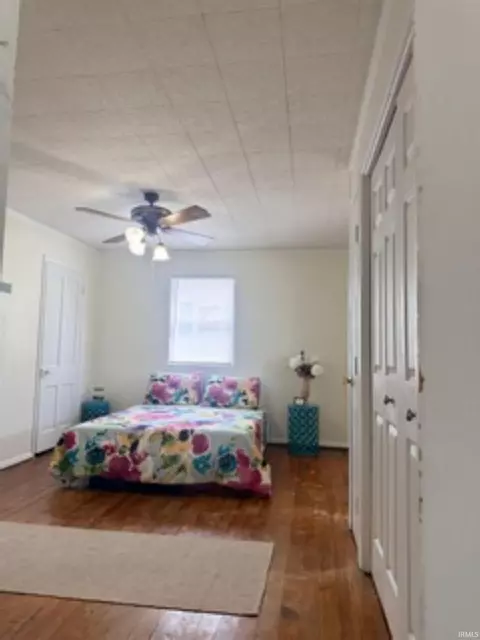 Bedroom - 1707 12th St, Bedford, IN 47421 photo 1 of 3