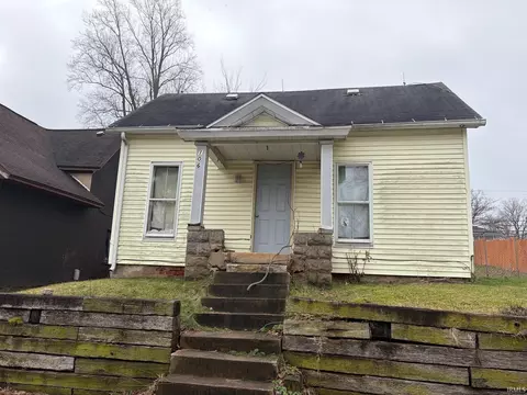 106 W Front St, New Carlisle, IN 46552